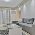 Poli's Luxury @ N. Moudania *