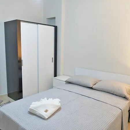 Apartment Poli's Luxury @ N. Moudania *
